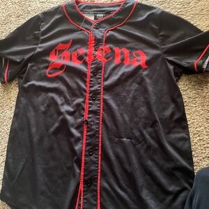 Black and Red Selena Button-Up Shirt